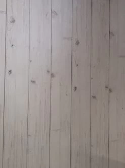 Kemra - Whitewashed Timber